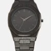 Pier One Horloge - Black 2 Pier One Horloge - Black -Pier One 93b28687146944759e6d1b9cf6e27c83