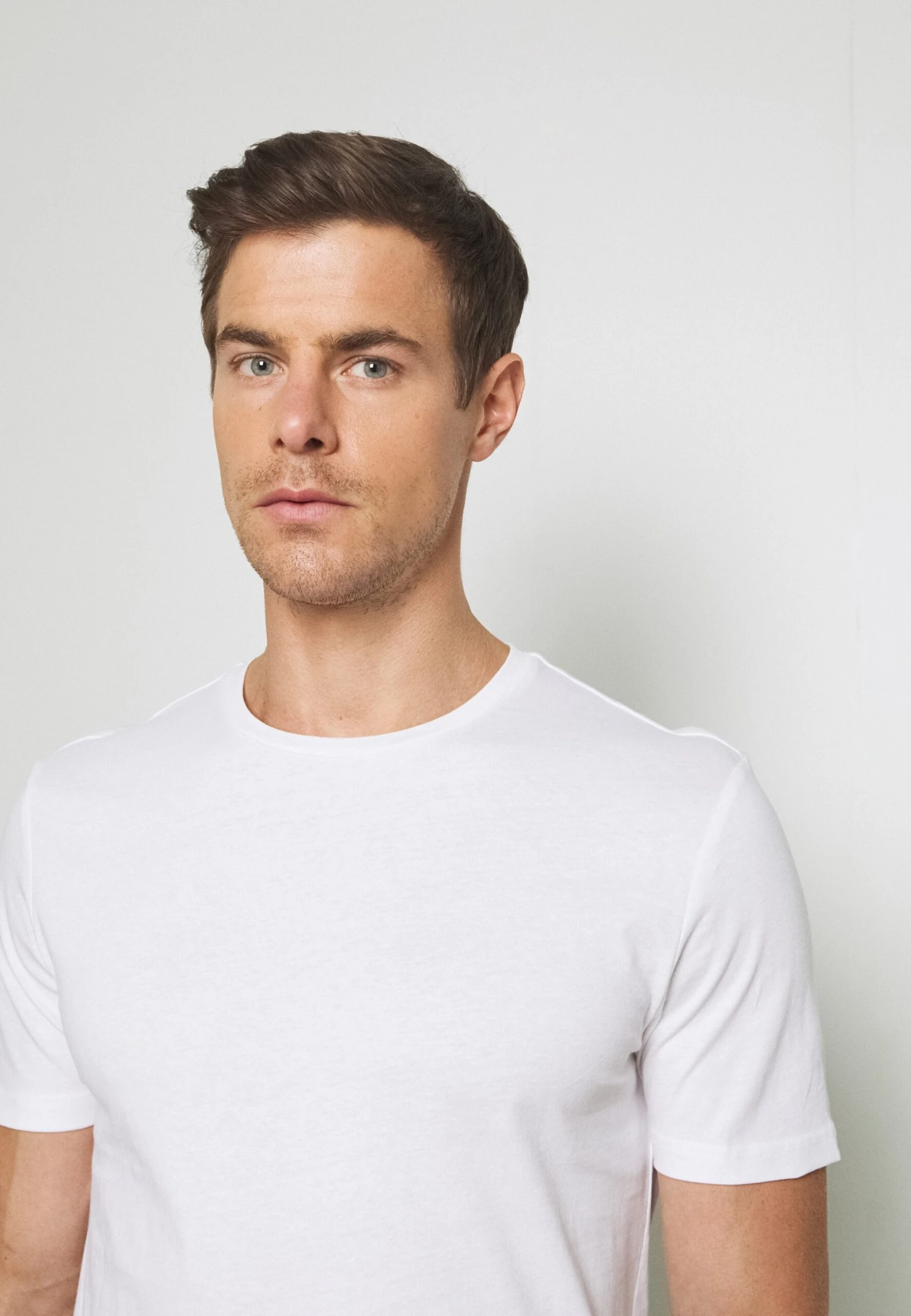 Pier One 7 Pack - T-Shirt Basic - White 7 Pier One 7 Pack - T-Shirt Basic - White - Afbeelding 5
