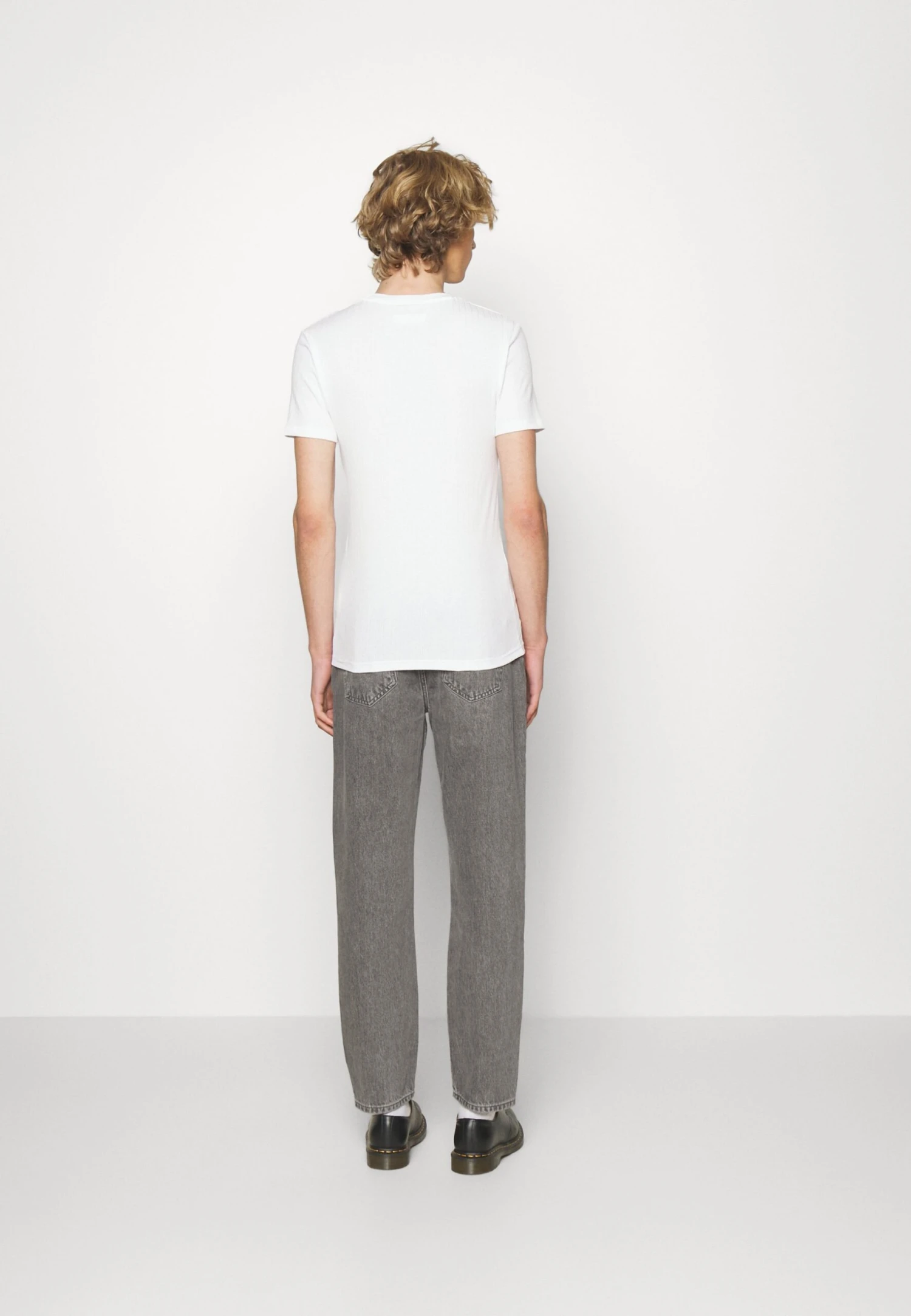 Pier One Mid Raise Straight Fit - Relaxed Fit Jeans - Grey Denim 5 Pier One Mid Raise Straight Fit - Relaxed Fit Jeans - Grey Denim - Afbeelding 3