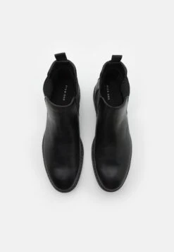 Pier One Korte Laarzen - Black 11 Pier One Korte Laarzen - Black -Pier One 9d1b02042d0a46bea44ad91950ff1e35