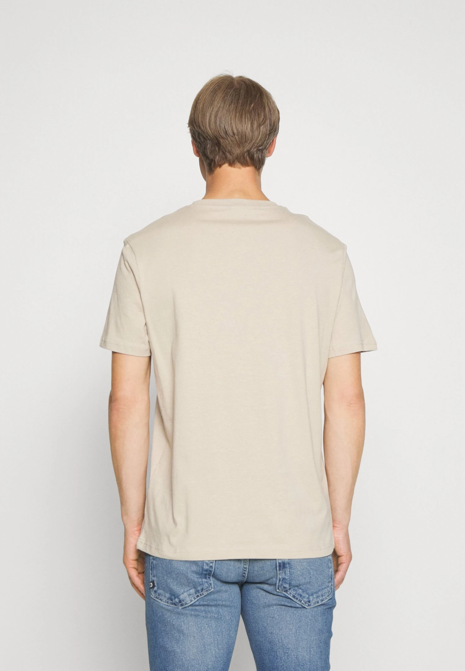 Pier One 3 Pack - T-Shirt Basic - Dark Blue/Beige/Dark Brown 5 Pier One 3 Pack - T-Shirt Basic - Dark Blue/Beige/Dark Brown - Afbeelding 3