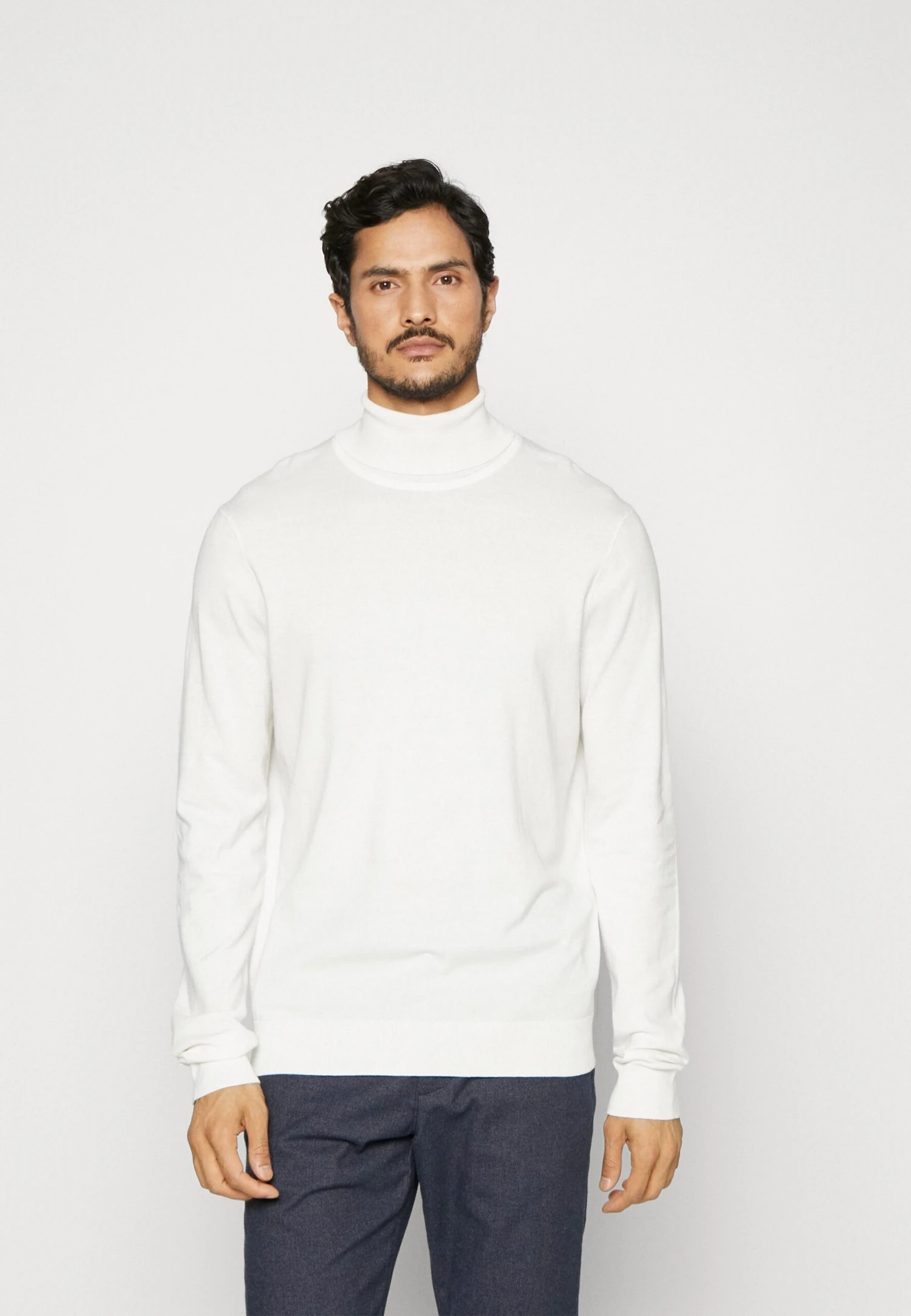 Pier One 2 Pack - Basic Turtleneck - Trui - Black/White 6 Pier One 2 Pack - Basic Turtleneck - Trui - Black/White - Afbeelding 4
