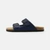 Pier One Unisex - Pantoffels - Dark Blue 1 Pier One Unisex - Pantoffels - Dark Blue -Pier One a0e9e6e779d747688b5a832e78981c9f