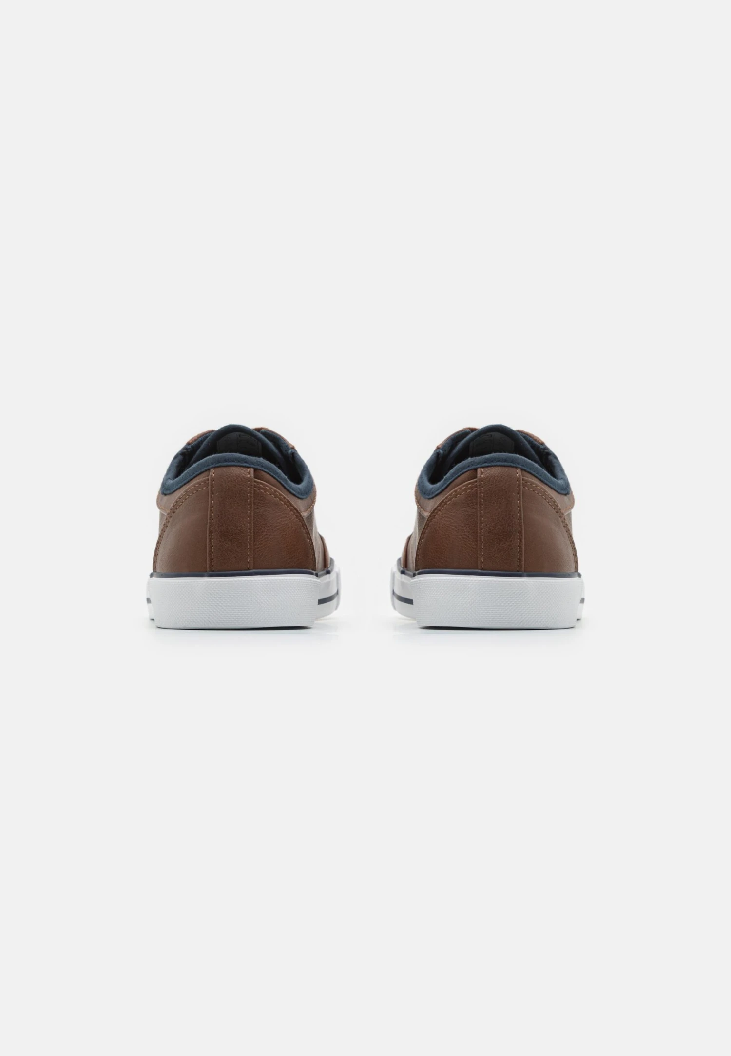 Pier One Unisex - Sneakers Laag - 708 5 Pier One Unisex - Sneakers Laag - 708 - Afbeelding 3