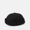 Pier One Muts - Black 2 Pier One Muts - Black -Pier One a8ab4d2656ea454c8bd3efefb617eb30