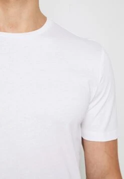 Pier One 7 Pack - T-Shirt Basic - White 15 Pier One 7 Pack - T-Shirt Basic - White -Pier One b163cb827b0d43c7859107f14b94a3f2