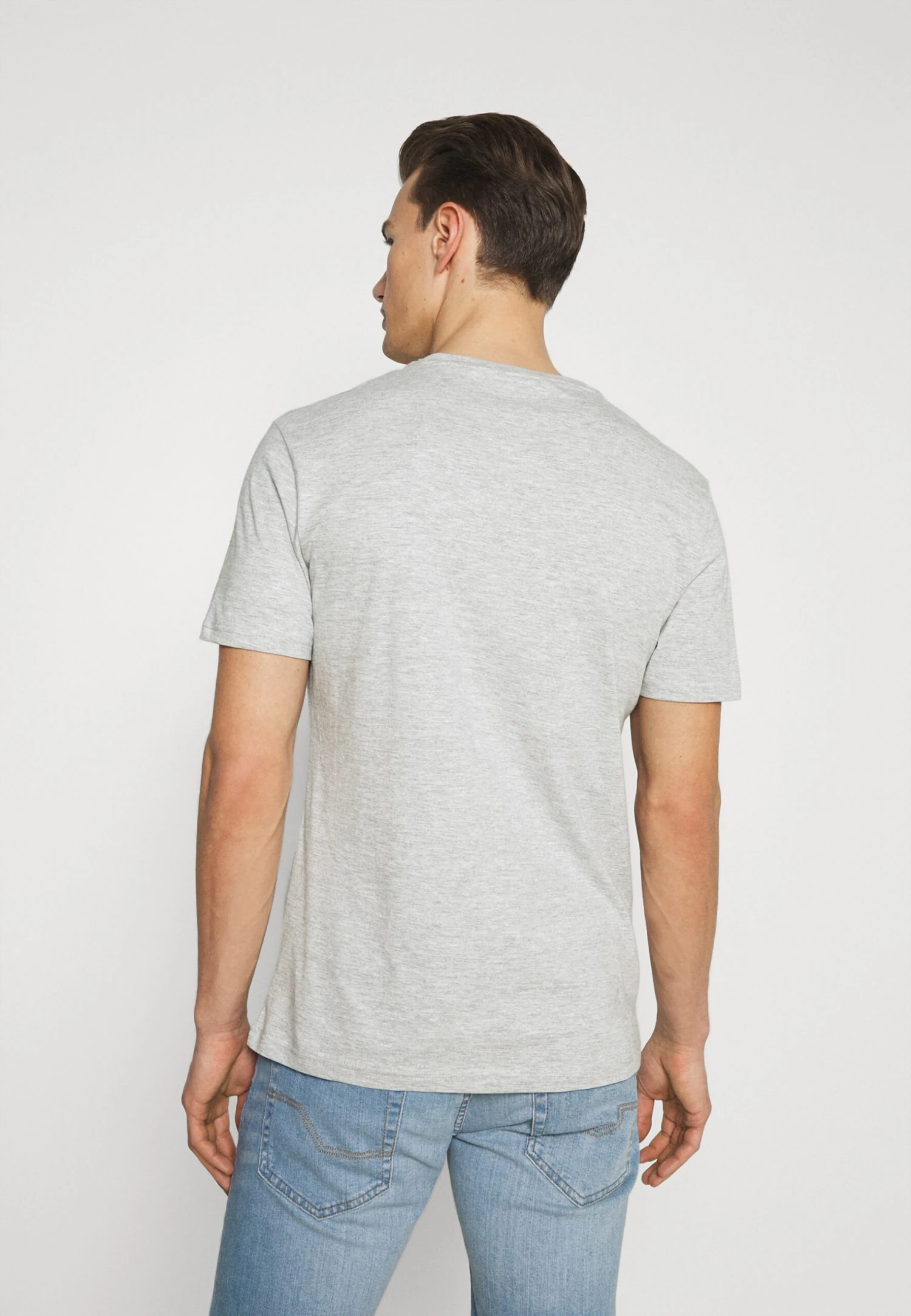 Pier One 3 Pack - T-Shirt Basic - Black/Grey/Bordeaux 5 Pier One 3 Pack - T-Shirt Basic - Black/Grey/Bordeaux - Afbeelding 3
