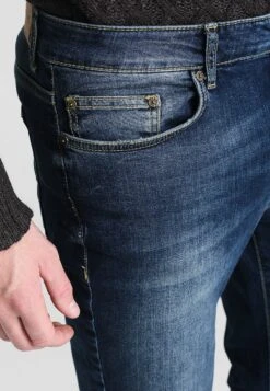 Pier One Straight Leg Jeans - Washed Dark Blue 10 Pier One Straight Leg Jeans - Washed Dark Blue -Pier One bd760c4807f14c748869d7b9fea8e314