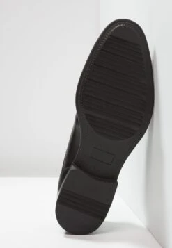 Pier One Leather - Veterschoenen - Black 16 Pier One Leather - Veterschoenen - Black -Pier One c11a4479ca454f8bbe7c063242ca0e54