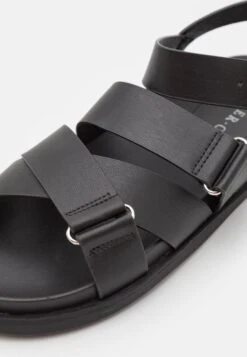 Pier One Unisex - Sandalen - Black 13 Pier One Unisex - Sandalen - Black -Pier One c8f17afc49dd48008d946b12b2516f60