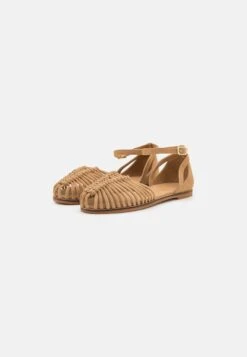 Pier One Leather- Sandalen - Beige 10 Pier One Leather- Sandalen - Beige -Pier One ceb1bc5afdad4141a86c94cce4ce7d09