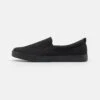 Pier One Unisex - Instappers - Black 2 Pier One Unisex - Instappers - Black -Pier One d388831517d042d395fc9d80f68e4aad