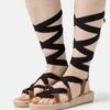 Pier One Leather - Sandalen Met Plateauzool - Black 1 Pier One Leather - Sandalen Met Plateauzool - Black -Pier One d6568c00d78c4b13bf3ce4470f4bc9a7