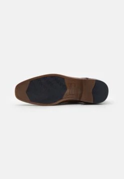 Pier One Sportieve Veterschoenen - Brown 12 Pier One Sportieve Veterschoenen - Brown -Pier One d81554203bd74145b1ec6d5a231809de