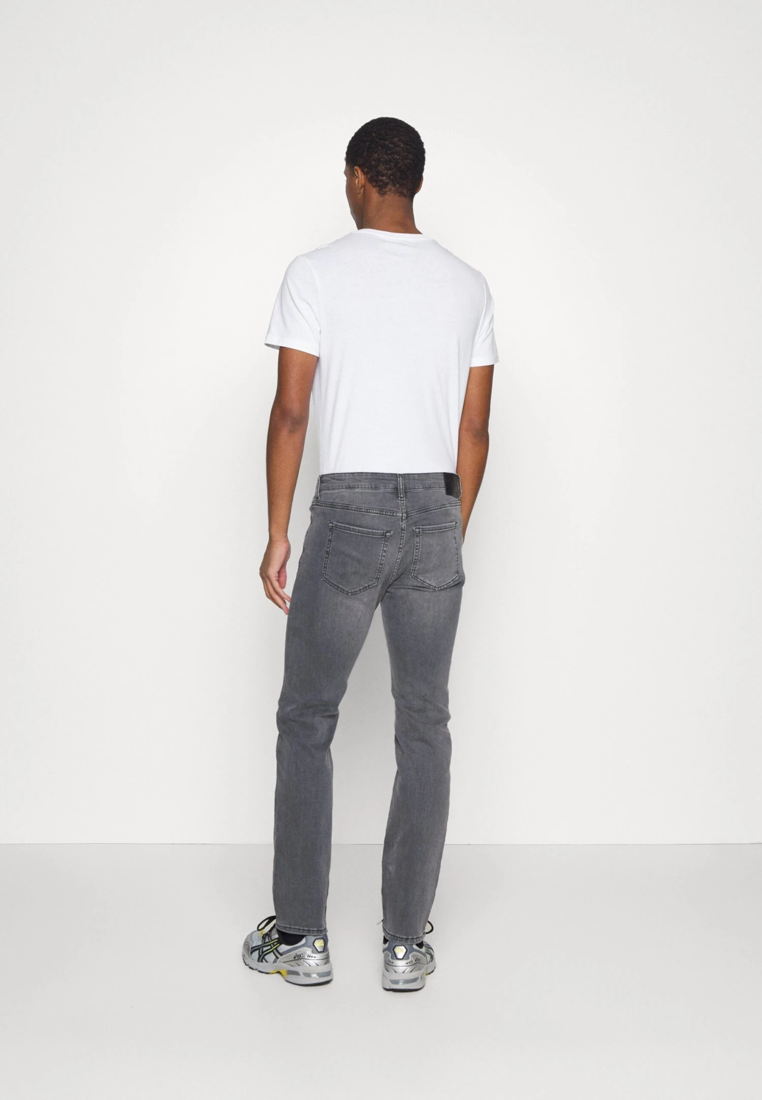 Pier One Straight Leg Jeans - Grey 5 Pier One Straight Leg Jeans - Grey - Afbeelding 3