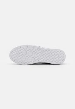 Pier One Unisex - Sneakers Laag - Cognac 12 Pier One Unisex - Sneakers Laag - Cognac -Pier One e423488076a44ff4ab7b89885f271ab2