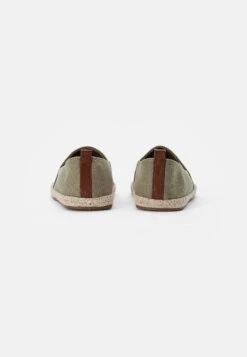 Pier One Rena Espadrille Unisex - Espadrilles - Olive 10 Pier One Rena Espadrille Unisex - Espadrilles - Olive -Pier One efb91b7353a54caf885e0ccbf455b3d6
