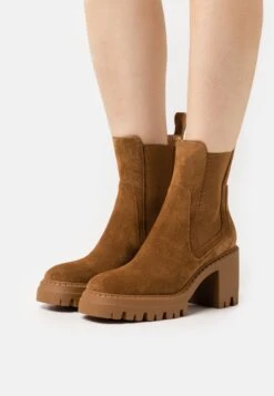 Pier One Leather - Enkellaarsjes Met Hoge Hak - Cognac