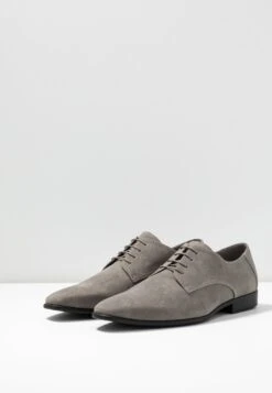 Pier One Veterschoenen - Grey 10 Pier One Veterschoenen - Grey -Pier One f650508ee4674f83beedcb3e7d3dc2fd