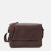 Pier One Leather Unisex - Laptoptas - Brown 1 Pier One Leather Unisex - Laptoptas - Brown -Pier One f8c9e0939b9441c299acc7f07d92ce52